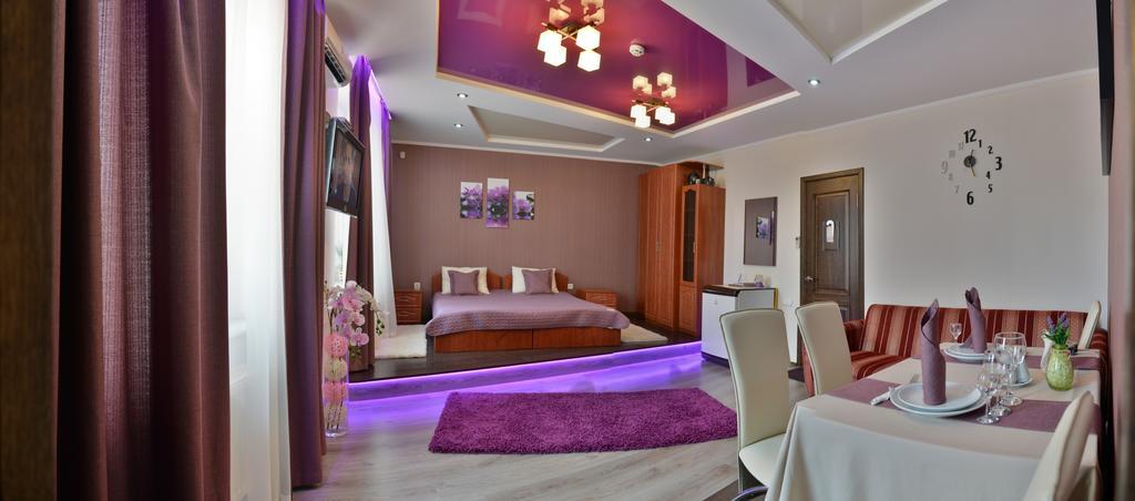 Vvp Club Hotel Tiraspol Room photo